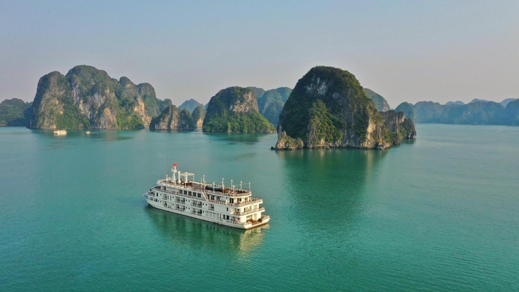 Paradise Grand Cruise - Lan Ha Bay Халонг Экстерьер фото